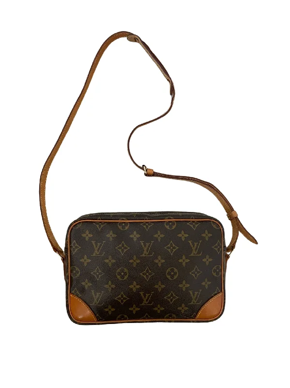 Louis Vuitton bags with a front - flap pocket for quick - access itemsLouis Vuitton Trocadero 27 Monogram